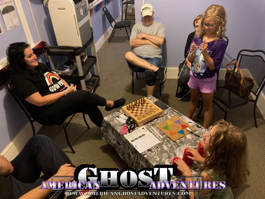 2 Hour Investigative Walking Ghost Tour of Downtown Orlando - The Best Fit: Families, Small Groups, and Curious Night Owls