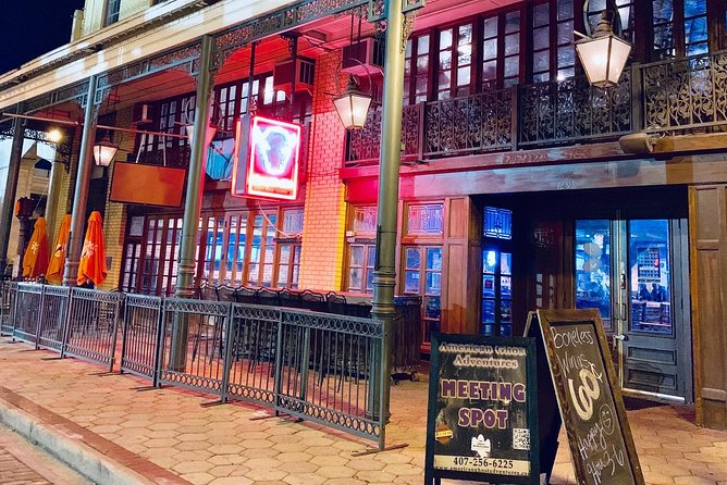 2 HR Interactive Walking Ghost Tour in Downtown Orlando - Group size, pacing, and who this fits best