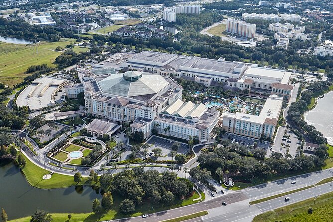 Day Flight 48 Miles Helicopter Tour over Theme Parks & Downtown - The pilot experience: narration that helps you actually understand what you’re seeing