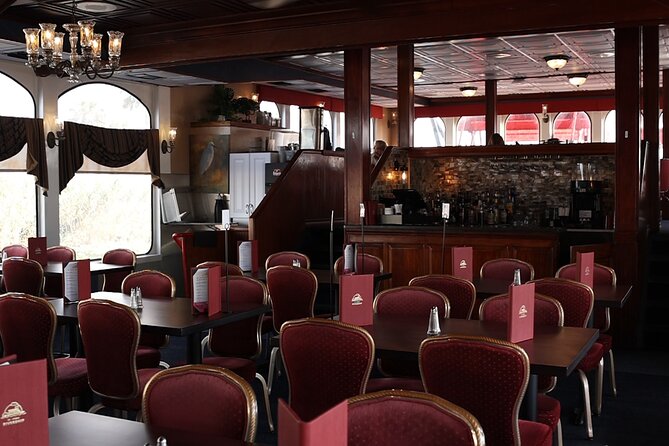 Dining Cruise Experiences on St Johns River from Sanford Florida - Choosing Your Entree: How the Menu Works on Board