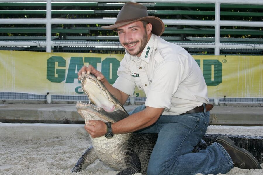 From Orlando: Airboat Tour & Gatorland with Hotel Pickup - Boggy Creek Airboat: What You’ll See and How to Prepare