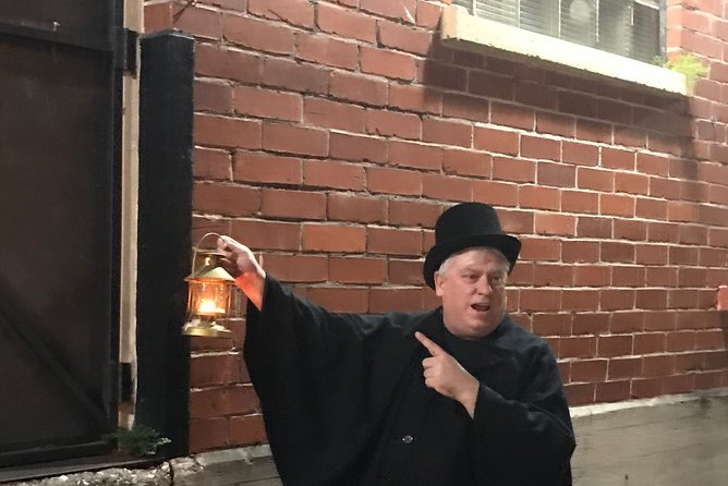 Ghosts of Winter Park - A Chilling Walking Tour! - Bus-tour limits: why walking adds something real