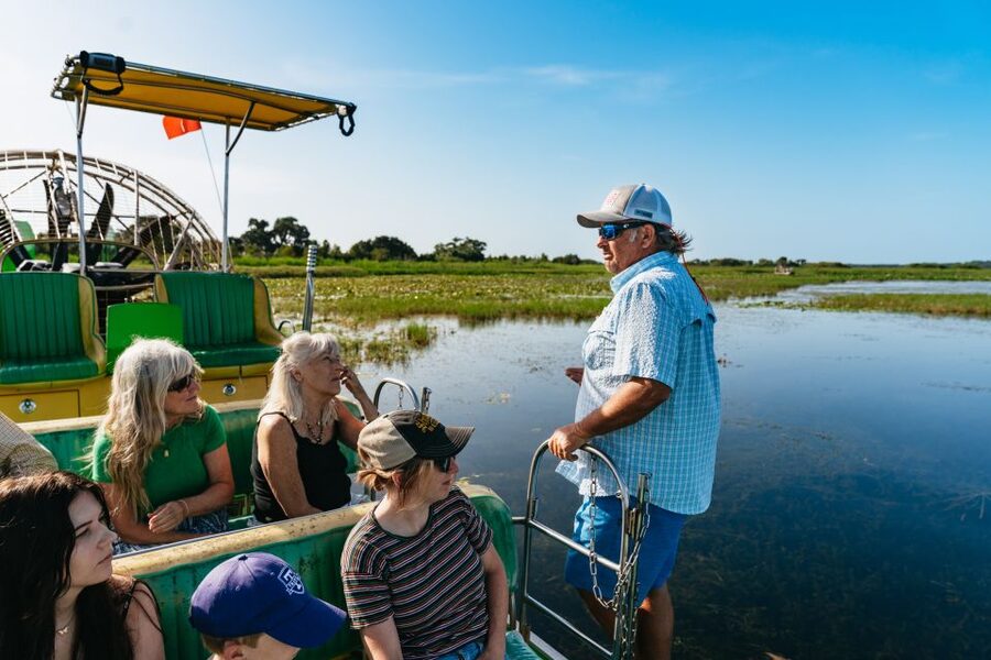 Kissimmee: Everglades Airboat Adventure Tour - Kissimmee airboats: old-Florida speed with swamp views