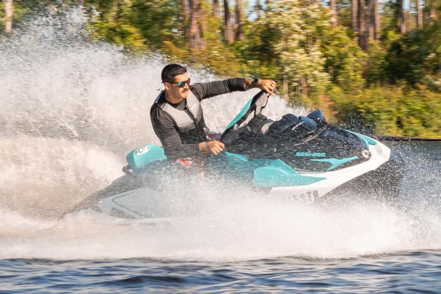 Luxe Jet Ski Rental Orlando/Clermont-Things to do in Orlando - Should you book this jet ski rental?