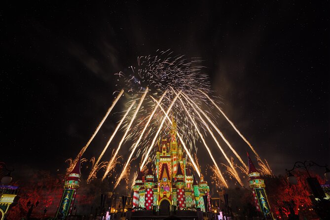 Mickey's Very Merry Christmas Party at the Magic Kingdom - Crowd level and short waits: why the party sometimes feels calmer