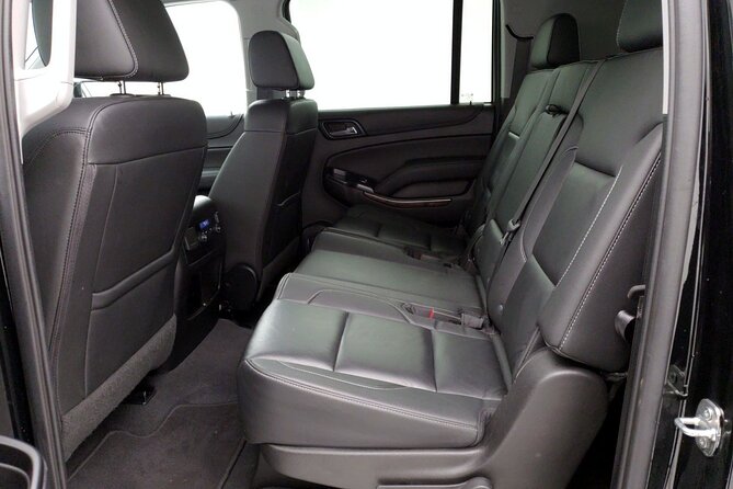 Orlando Airport MCO and Hotels to Port Canaveral Luxury SUV - Inside the Luxury XL SUV: Wi-Fi, Comfort, and Family Seating