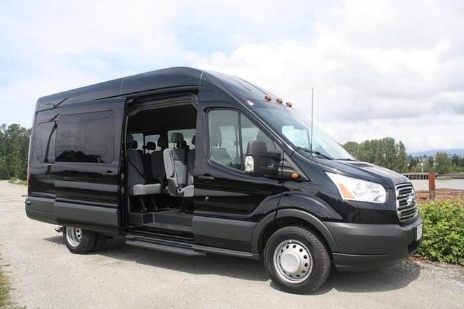Orlando Airport to Downtown | Lake Buena Vista Private Transfer - The value of “private”: your ride is yours, but you meet the driver