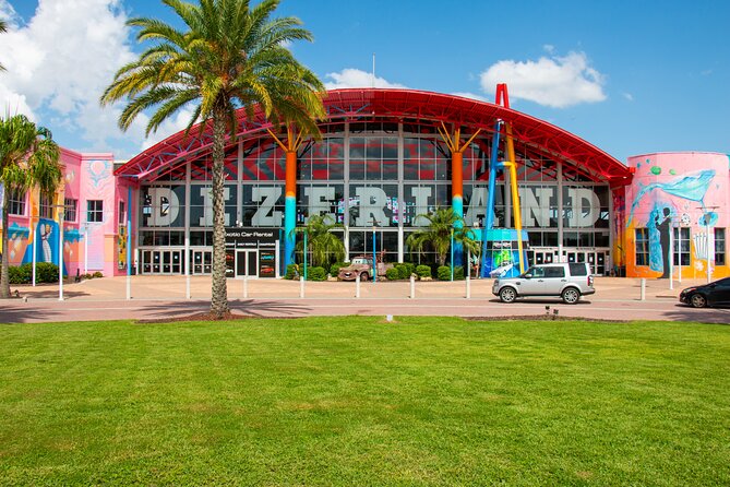 Orlando Auto Museum at Dezerland Park - Stop 1: The Orlando Auto Museum for Car Nerds and Casual Fans