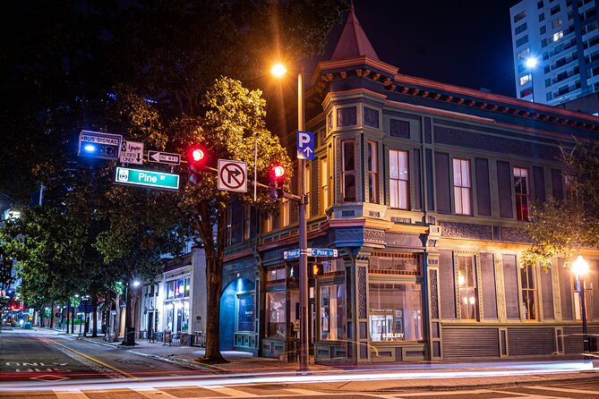 Orlando Haunts Boos and Booze Haunted Pub Crawl - Price, Group Size, and What You’re Actually Paying For
