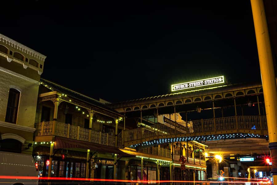 Orlando Haunts: Ghouls and Ghosts Tour - UFO sightings and alien encounters tied to Florida’s reputation