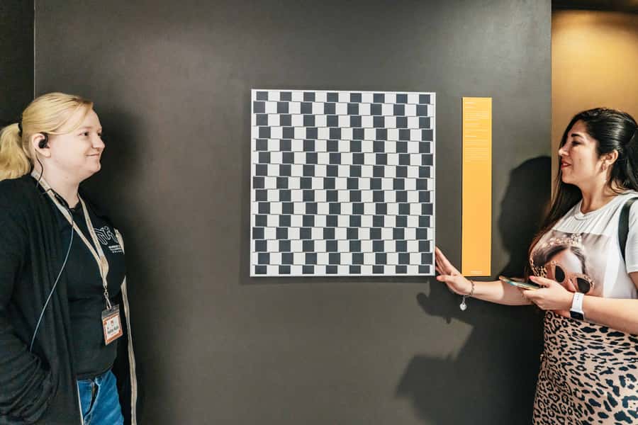 Orlando: Museum of Illusions Admission Ticket - Ames Room: size-bending that plays tricks on proximity