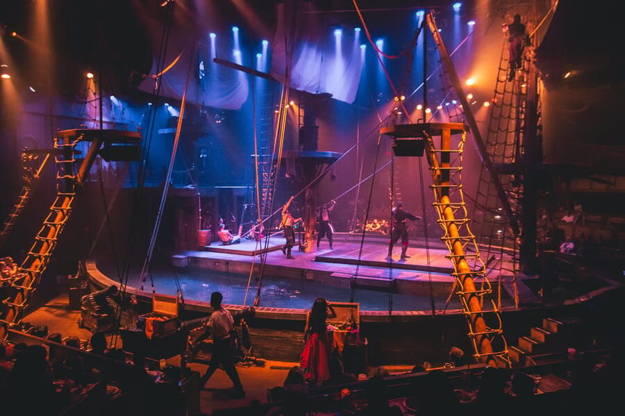Orlando: Pirates Adventure Dinner Show with Drinks - Pirate Night on a Galleon: The Big Idea and Who It Fits