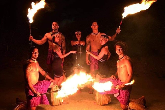 Orlando Polynesian Fire Luau and Dinner Show Experience - The buffet dinner: good when expectations match