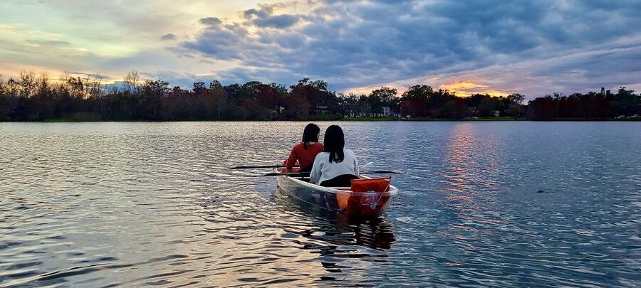 Orlando: Sunset Clear Kayak or Paddleboard in Paradise Tour - Entering the tour: where you meet and how it starts smoothly
