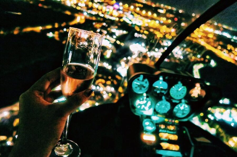 Orlando: Theme Parks After-Hours Private Helicopter Flight - Photo and comfort rules you should know before you go