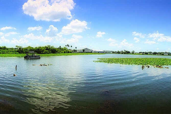 Pontoon Pub Crawl, 5 Lakeside Pubs and Restaurants Visit by Boat - Key points to know before you go
