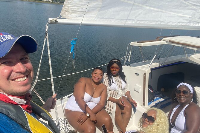 Private 2-Hour Day Sailing Experience - Who should book this private Lake Fairview sail