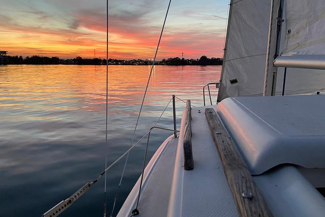 Private 2-Hour Sunset Sailing Tour on Lake Fairview - Food, drinks, and the “bring your own” picnic logic