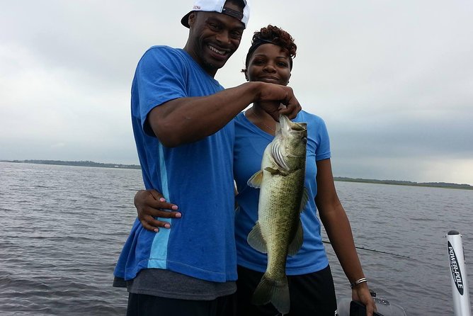 Private 6-Hour Butler Chain Of Lakes Fishing Charter Near Orlando - The boat, captain, and gear setup that makes it beginner-friendly