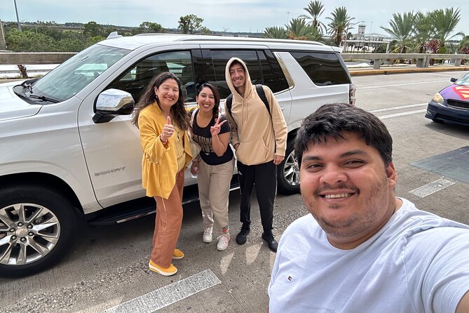 Private Chauffeur: MCO Airport to Orlando Resort Area Hotels - The Airport Wait Clock: 60 Minutes After Scheduled Time