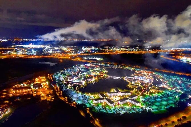 Private Helicopter 77 Miles Fireworks Tour over all Theme Parks - Kissimmee Check-In: How the Night Starts Before You Lift Off
