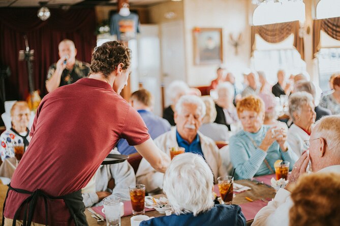 St. Johns River Lunch and Dinner Cruises in Sanford, Florida - Lunch vs dinner: timing is everything for what you’ll actually see