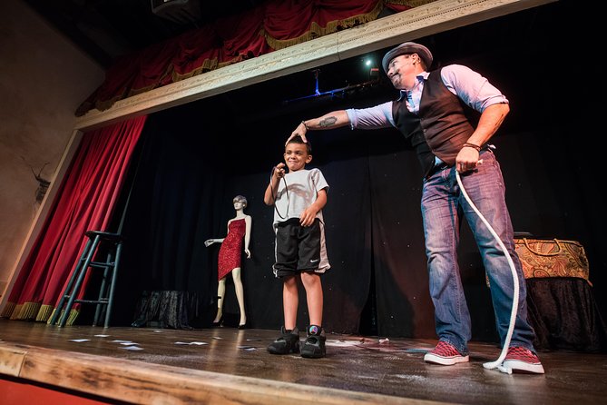 The Outta Control Magic Dinner Show in Orlando - Who This Orlando Magic Dinner Show Suits Best